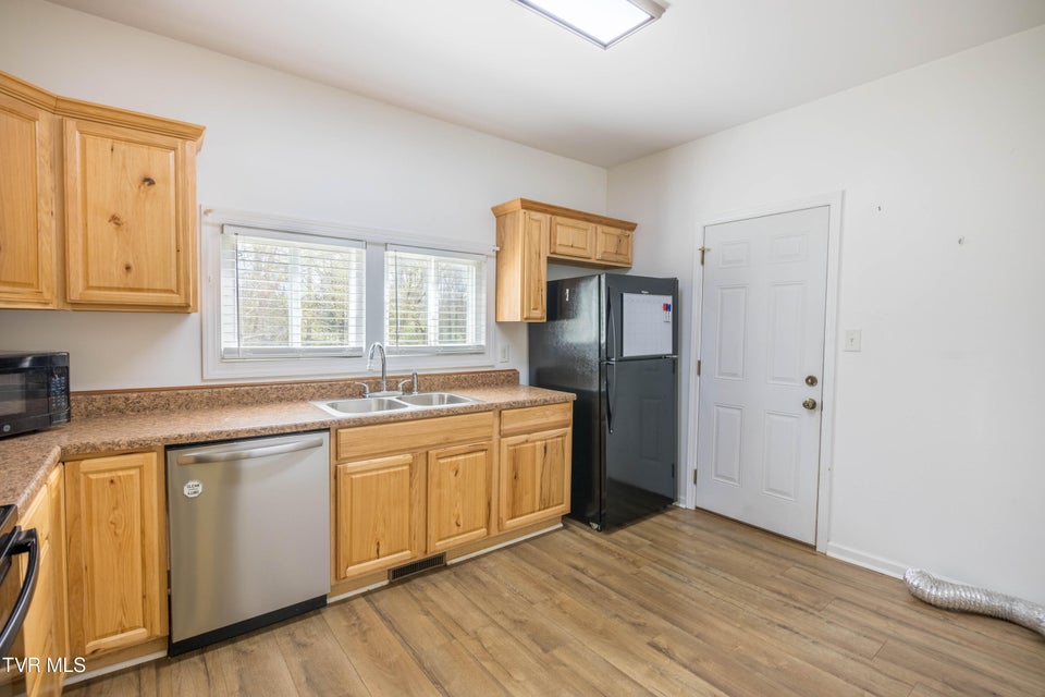 Photo #14: 2200 Sunnyside Road