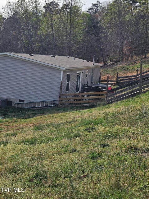 Photo #22: 1029 Red Bud Lane