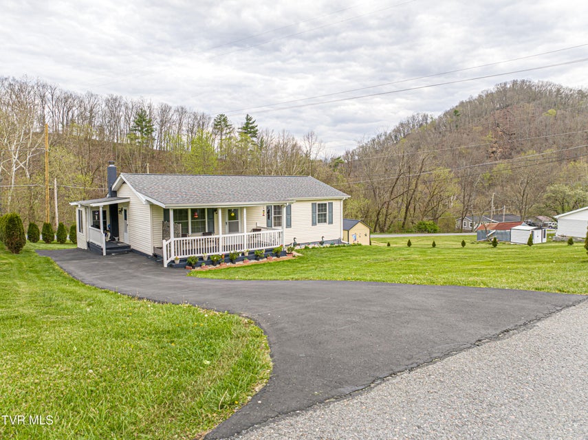 Photo #2: 18160 Ridgeview Drive