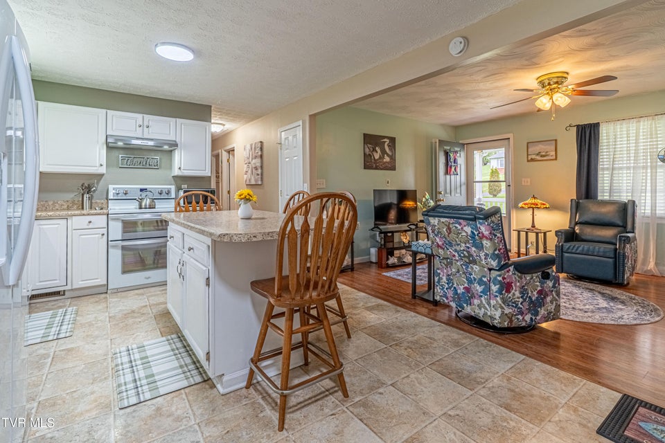 Photo #12: 18160 Ridgeview Drive