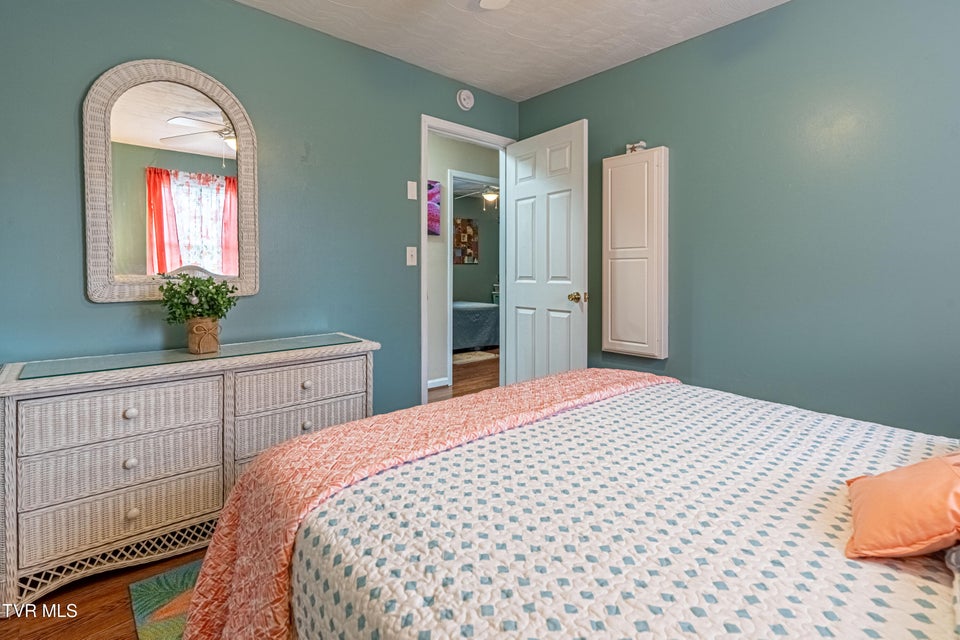 Photo #30: 18160 Ridgeview Drive