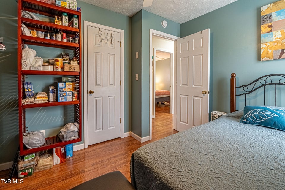 Photo #37: 18160 Ridgeview Drive