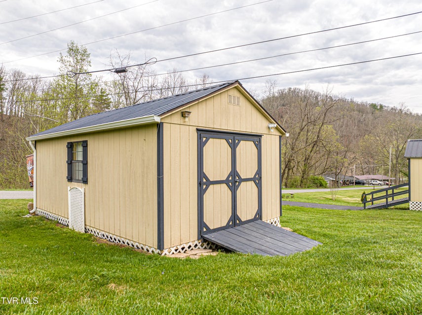 Photo #45: 18160 Ridgeview Drive