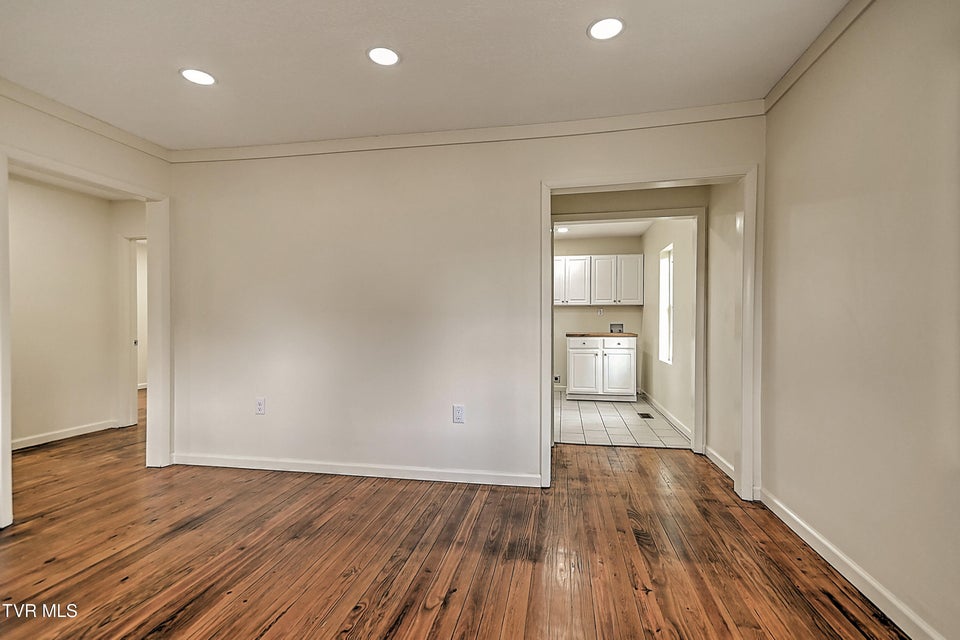 Photo #9: 5 Birch Street