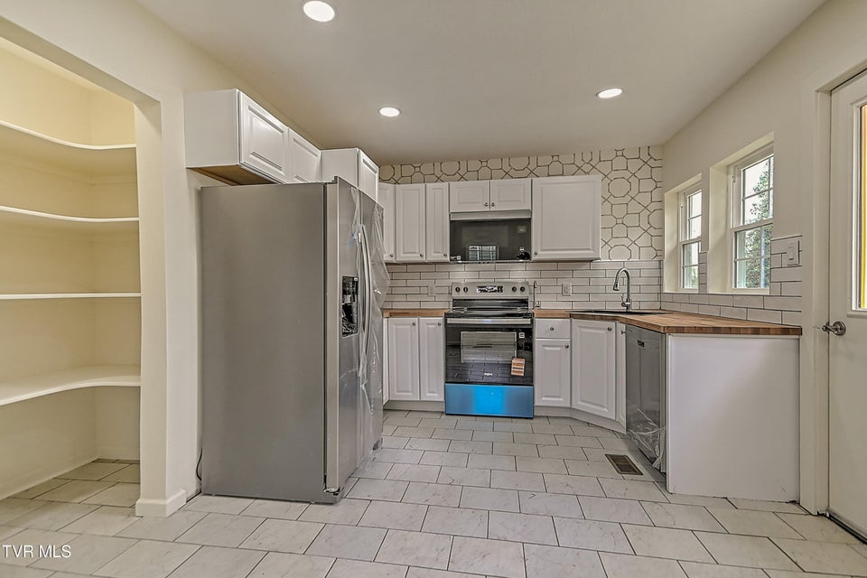 Photo #12: 5 Birch Street