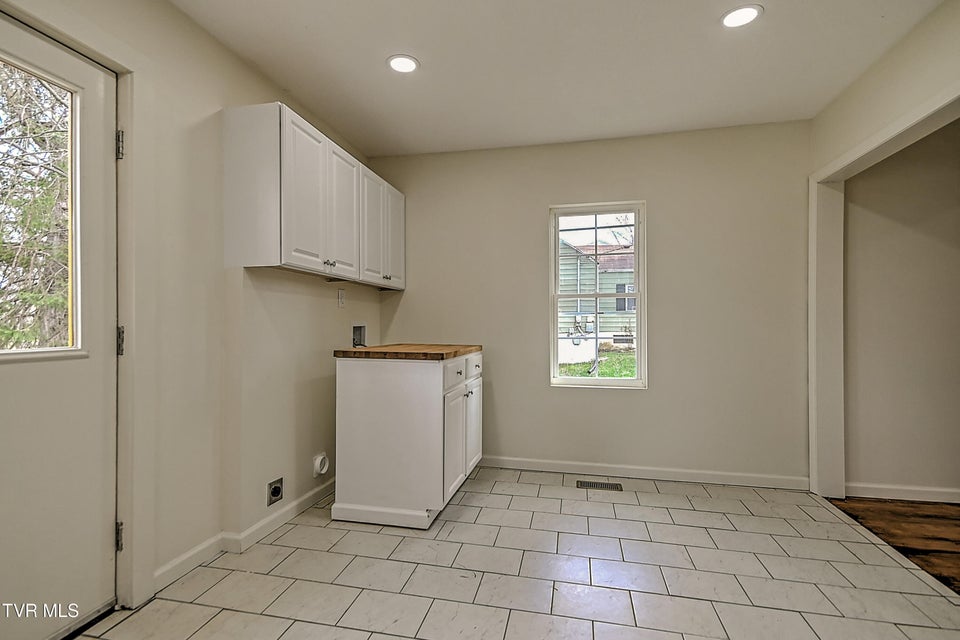 Photo #14: 5 Birch Street