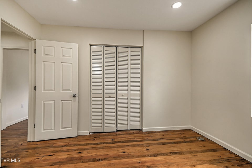 Photo #19: 5 Birch Street