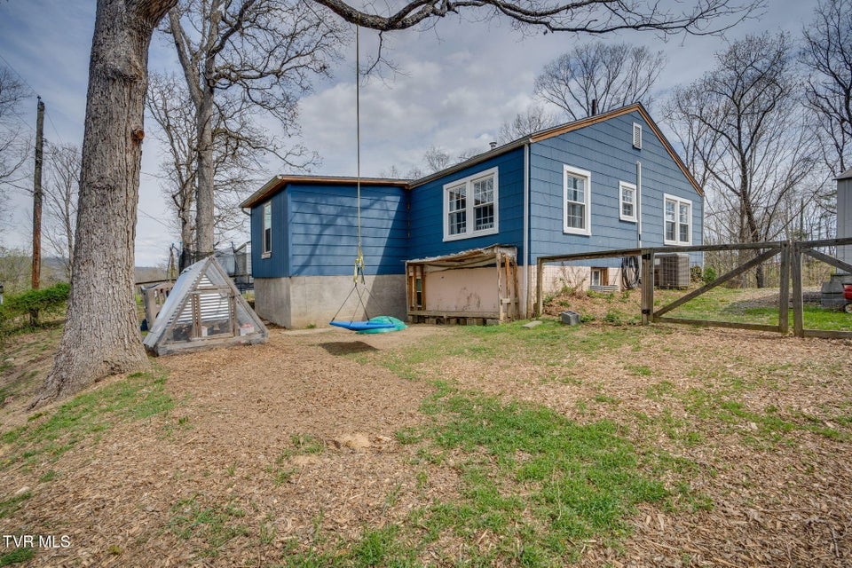 Photo #27: 1632 Harold Hill Road