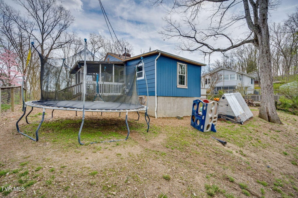 Photo #29: 1632 Harold Hill Road