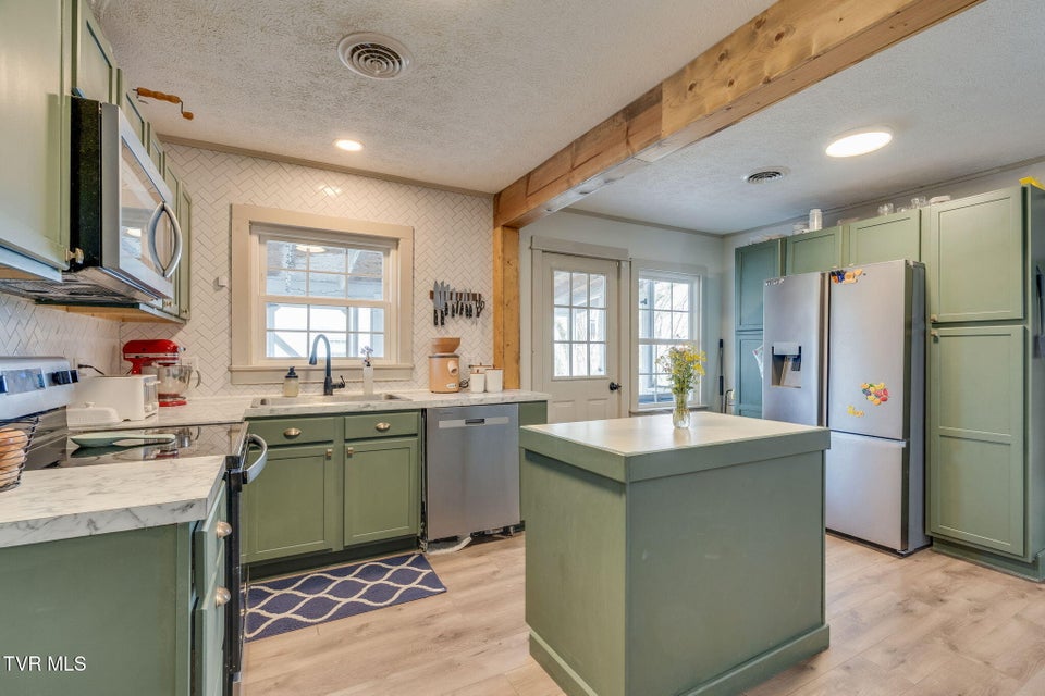 Photo #11: 1632 Harold Hill Road