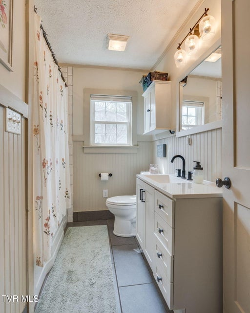 Photo #16: 1632 Harold Hill Road