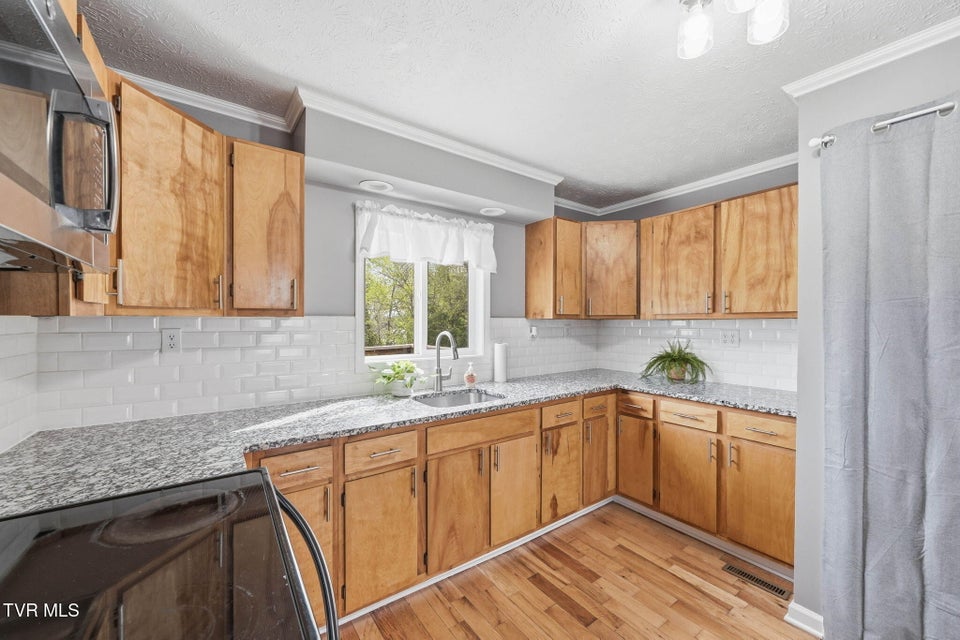 Photo #5: 2605 Gray Street