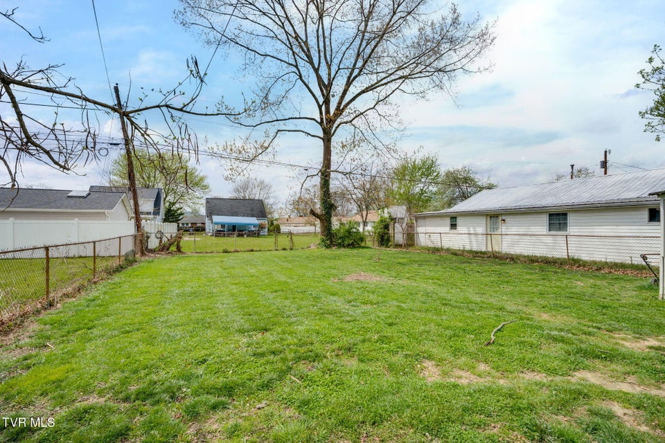 Photo #24: 1504 Miller Street