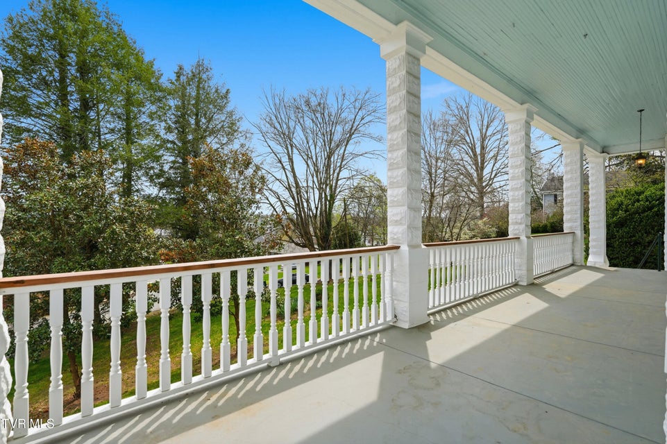 Photo #9: 243 Mason Place