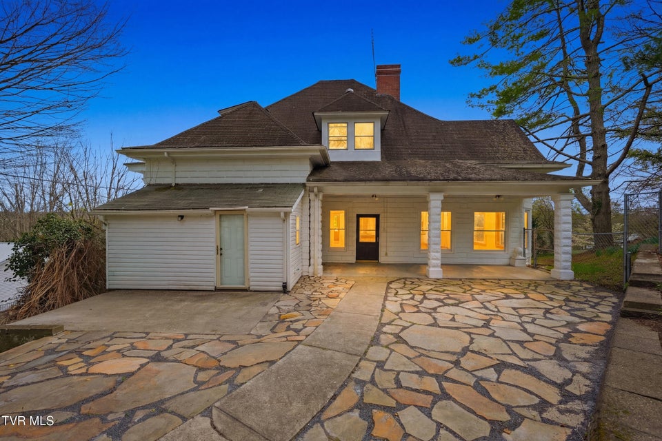 Photo #50: 243 Mason Place