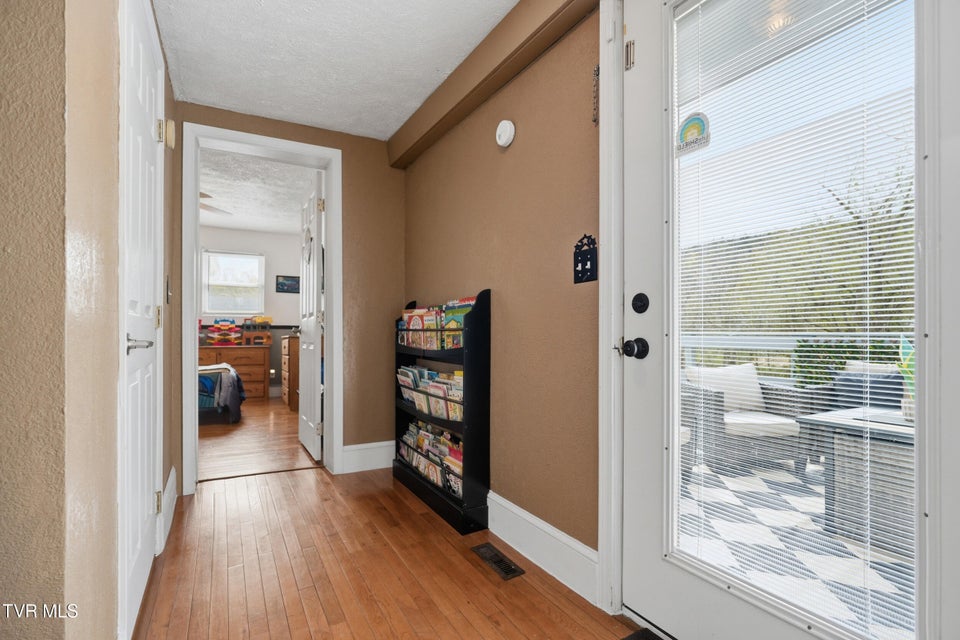 Photo #33: 138 Luttie Banner Drive