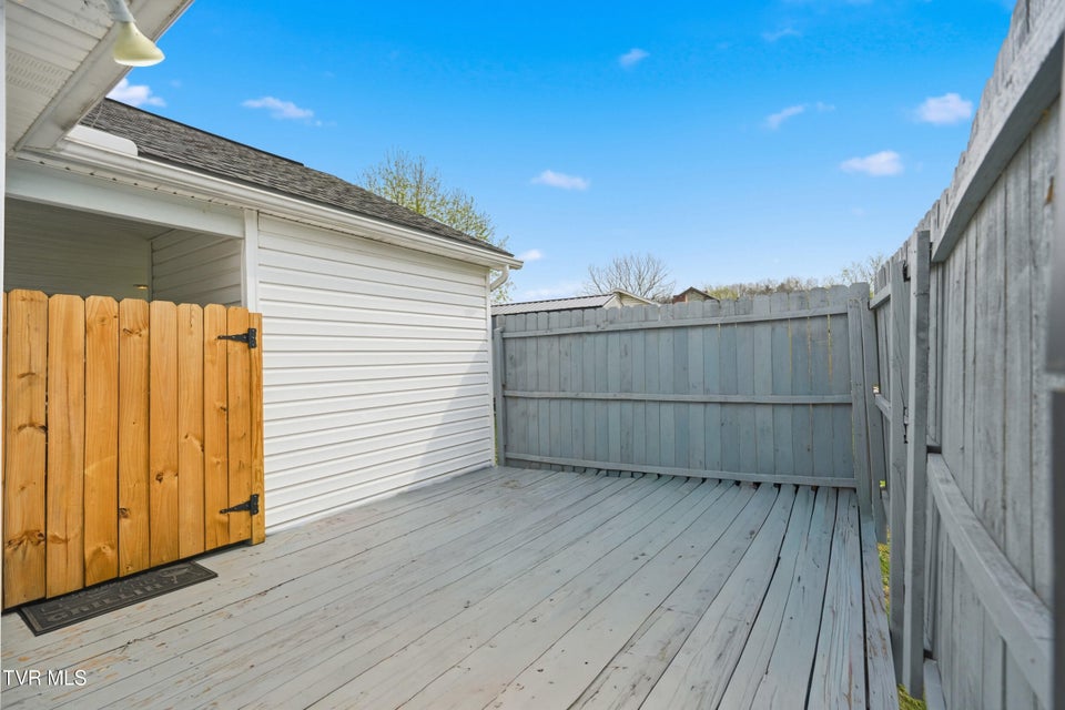 Photo #36: 138 Luttie Banner Drive