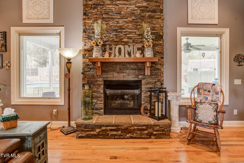 Photo #10: 275 Galway Court