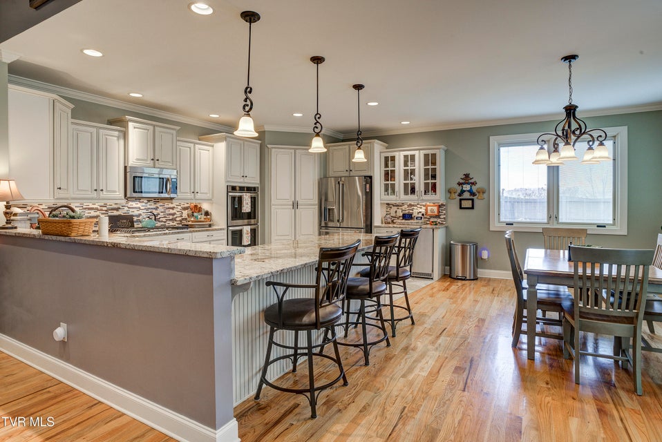 Photo #11: 275 Galway Court