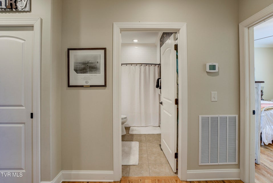 Photo #23: 275 Galway Court