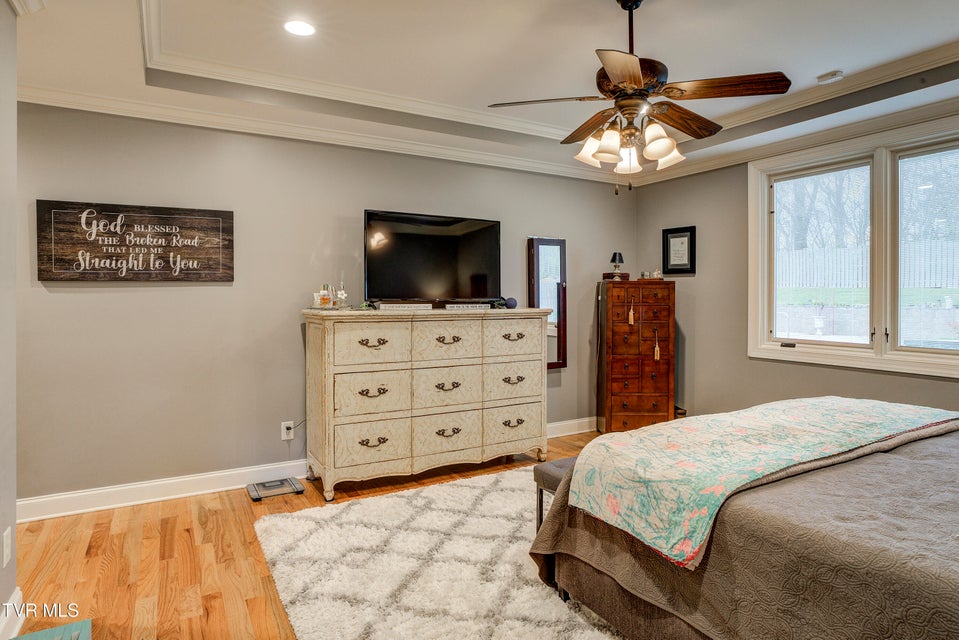 Photo #37: 275 Galway Court