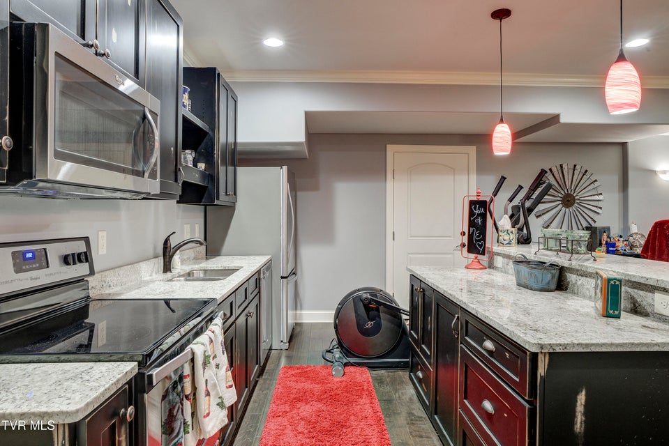 Photo #48: 275 Galway Court