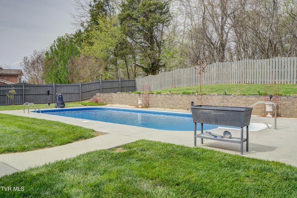 Photo #54: 275 Galway Court