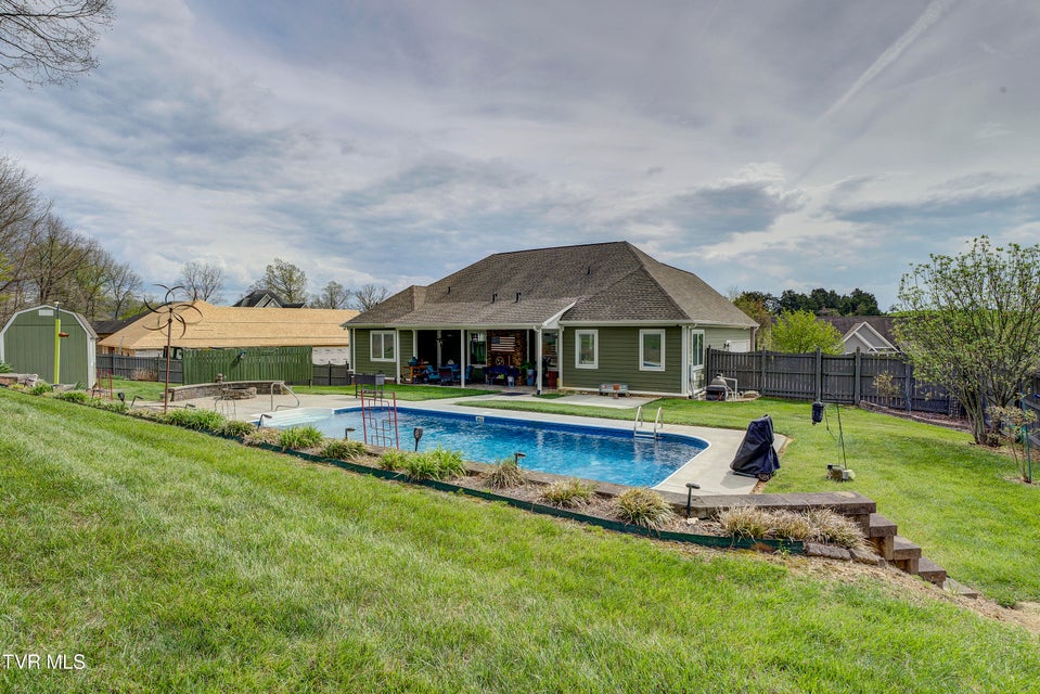 Photo #61: 275 Galway Court