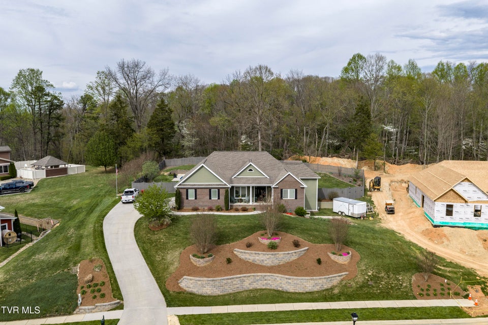 Photo #72: 275 Galway Court