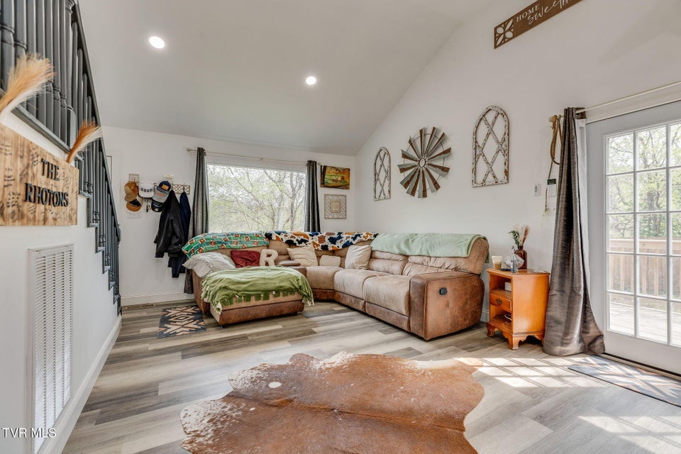 Photo #7: 1724 Echo Avenue