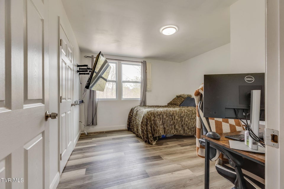 Photo #13: 1724 Echo Avenue