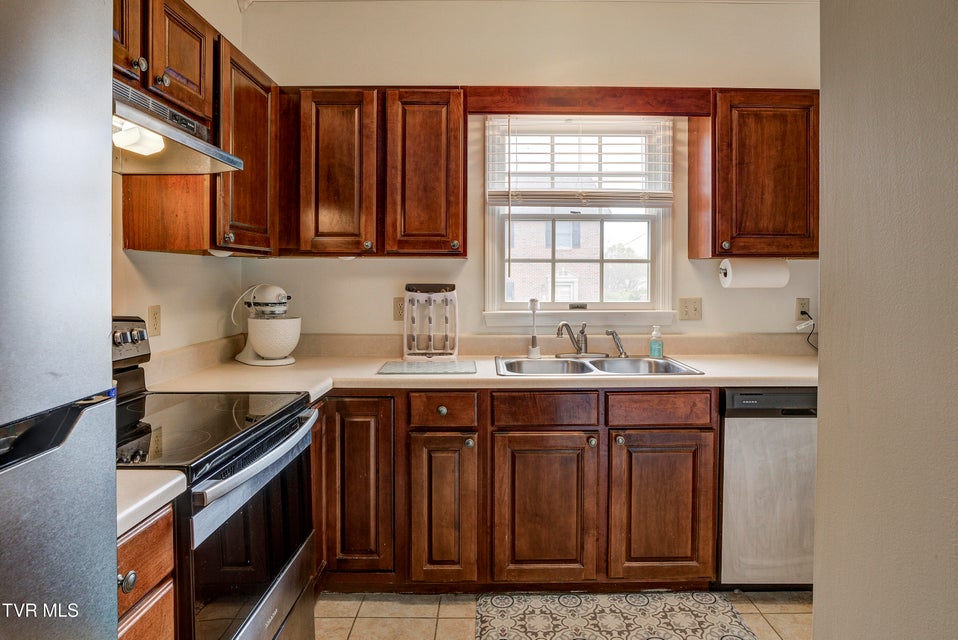 Photo #5: 1203 8th Avenue