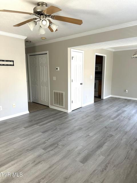 Photo #8: 504 -D Pilgrim Court