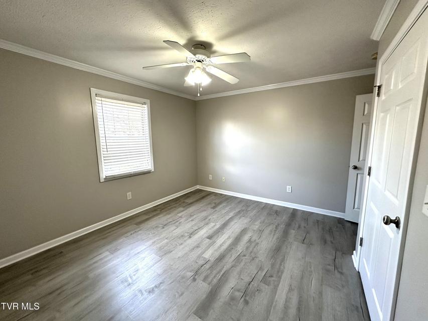 Photo #26: 504 -D Pilgrim Court