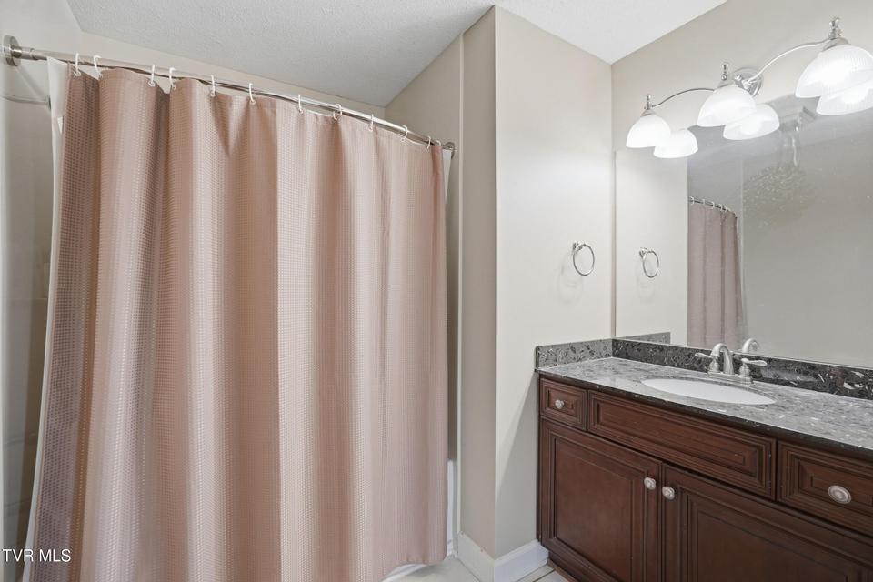 Photo #42: 232 Roscommon Drive