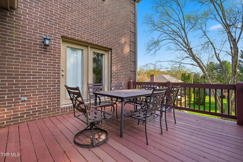 Photo #53: 232 Roscommon Drive