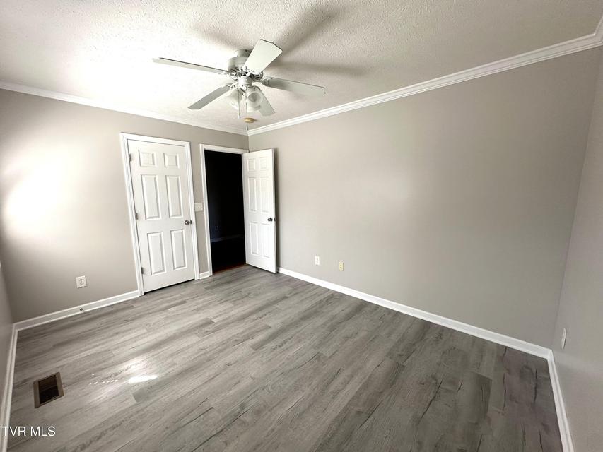 Photo #36: 504 -D Pilgrim Court