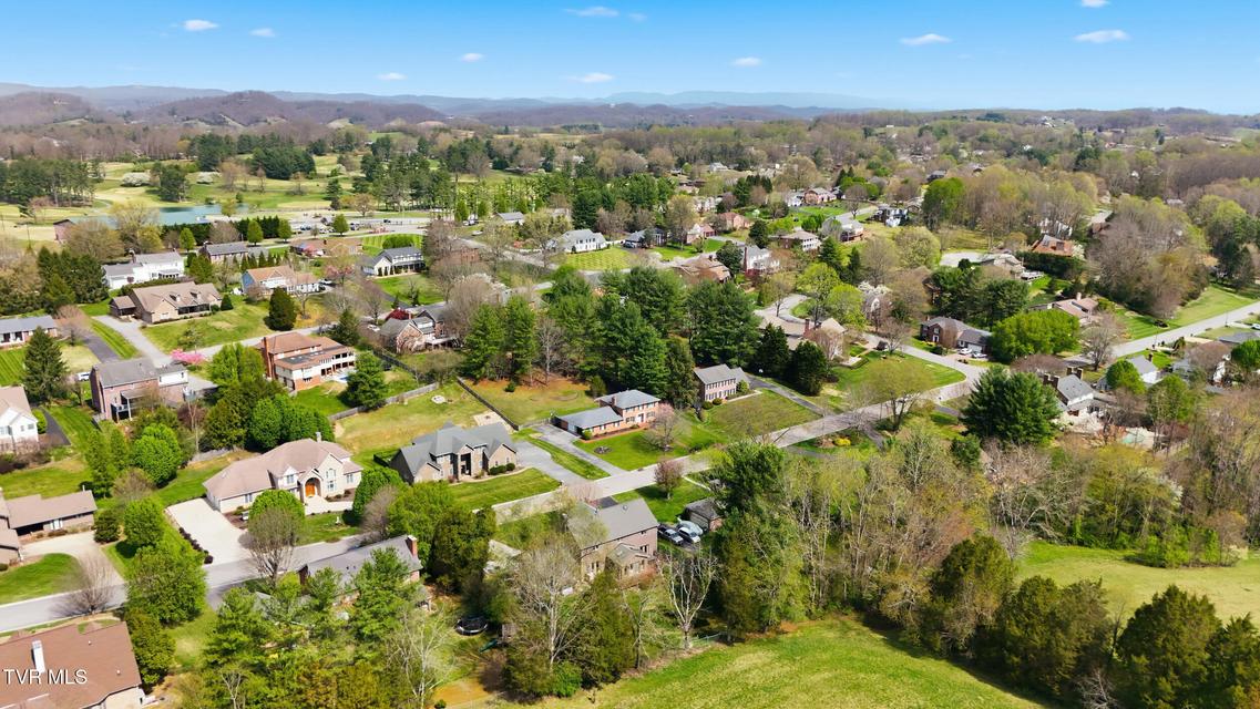 Photo #59: 232 Roscommon Drive