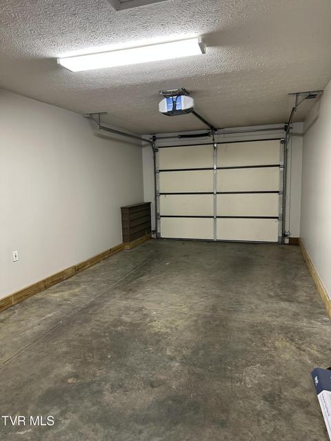 Photo #38: 504 -D Pilgrim Court