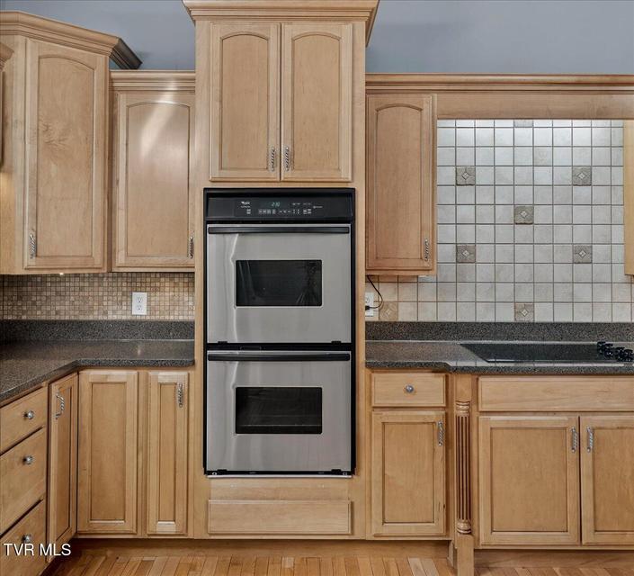 Photo #23: 101 Bond Town Road