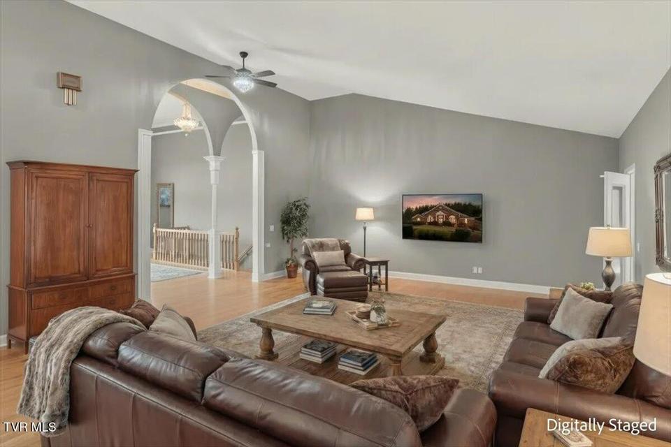 Photo #32: 101 Bond Town Road