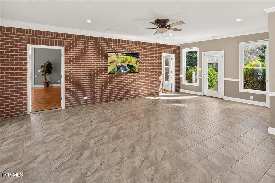 Photo #41: 101 Bond Town Road