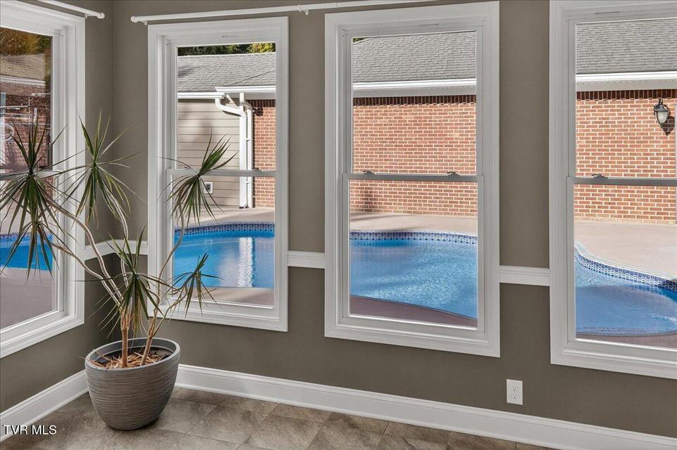 Photo #44: 101 Bond Town Road