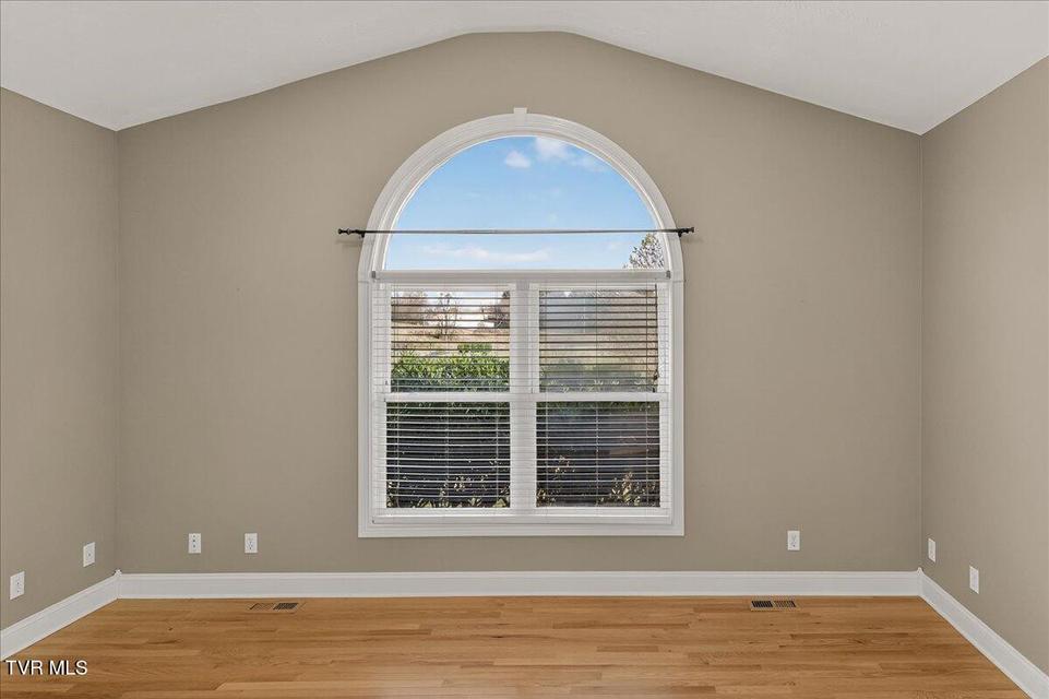 Photo #70: 101 Bond Town Road