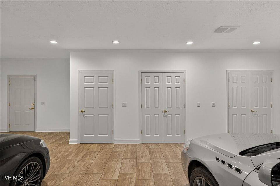 Photo #91: 101 Bond Town Road