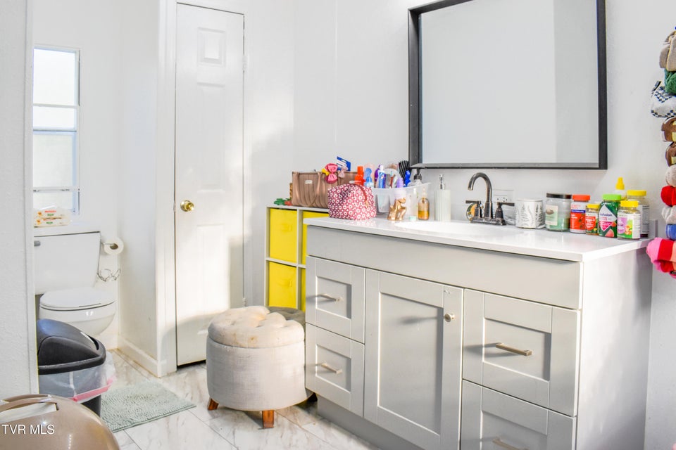 Photo #25: 257 Hickory Hills Road