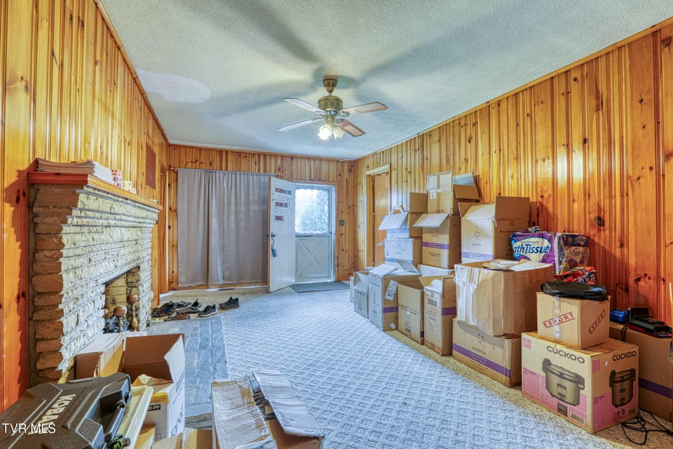 Photo #13: 1503 Lakeview Drive