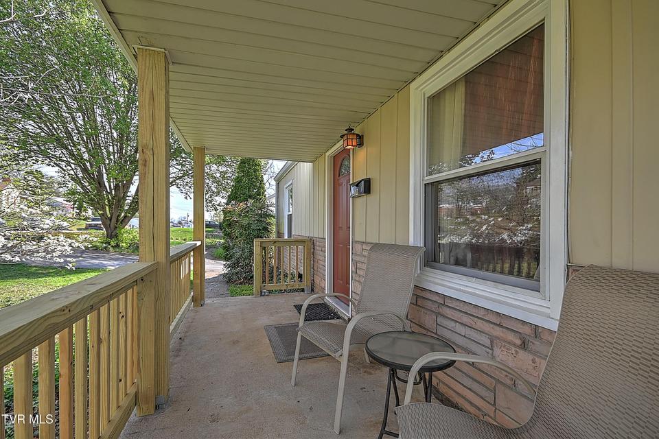 Photo #31: 1011 Johnson Avenue