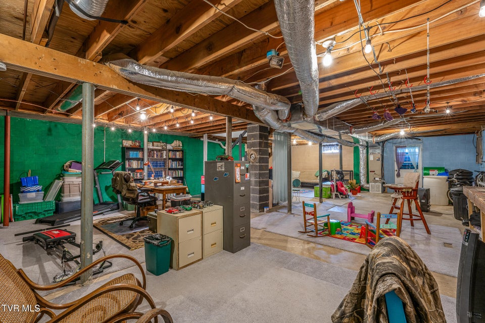 Photo #13: 557 Waddell Road