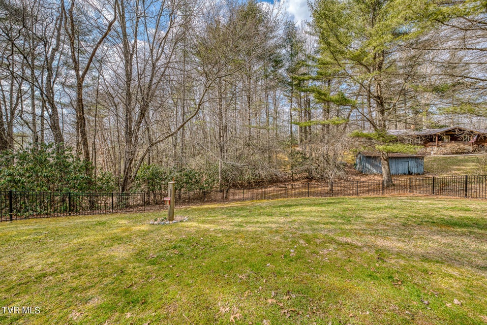 Photo #45: 557 Waddell Road